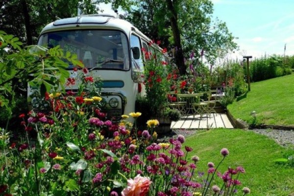 A bus hotel renovated from an old bus