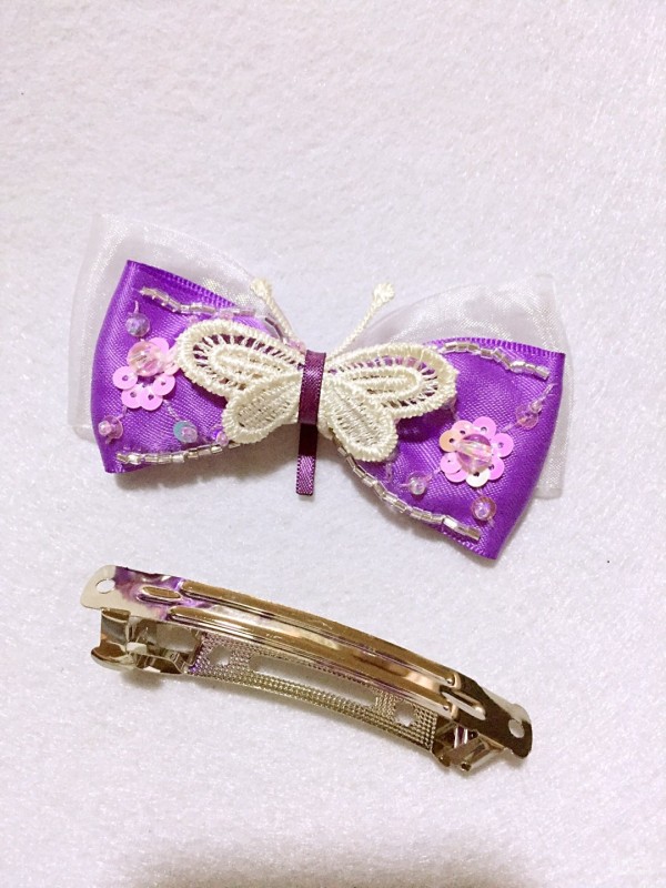 Tutorial on how to make beautiful and tender butterfly hairpins with ribbons