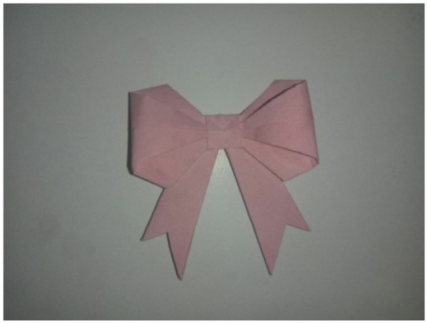 Simple and beautiful bow origami method