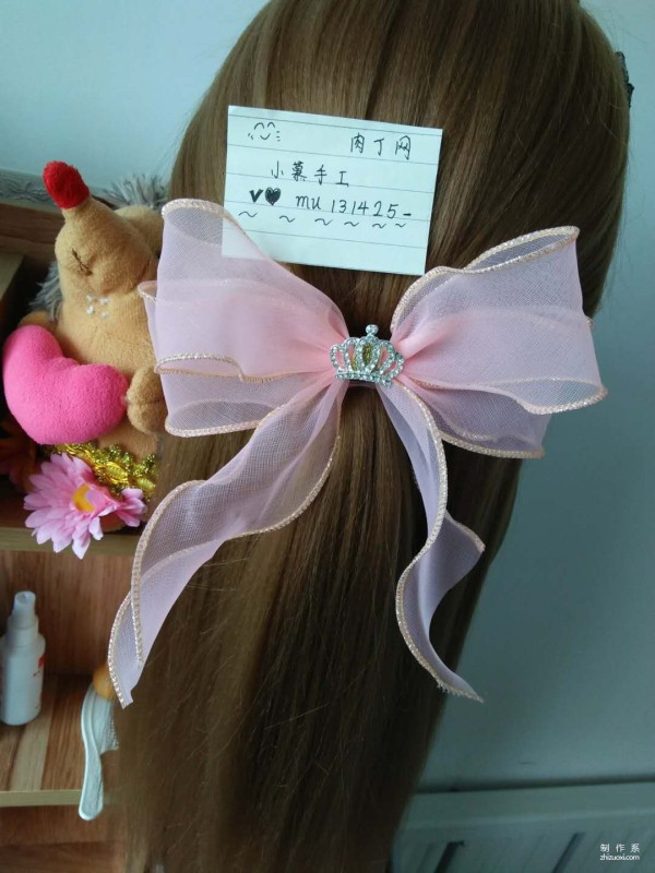 Hand-made beautiful head flowers with ribbons, a super fairy bow hairtail clip made of snow gauze material and a hand-made method for hairpins and hair accessories