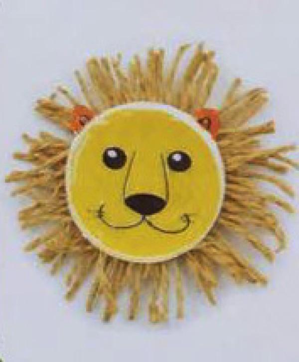 DIY tutorial for making your own cute little lion