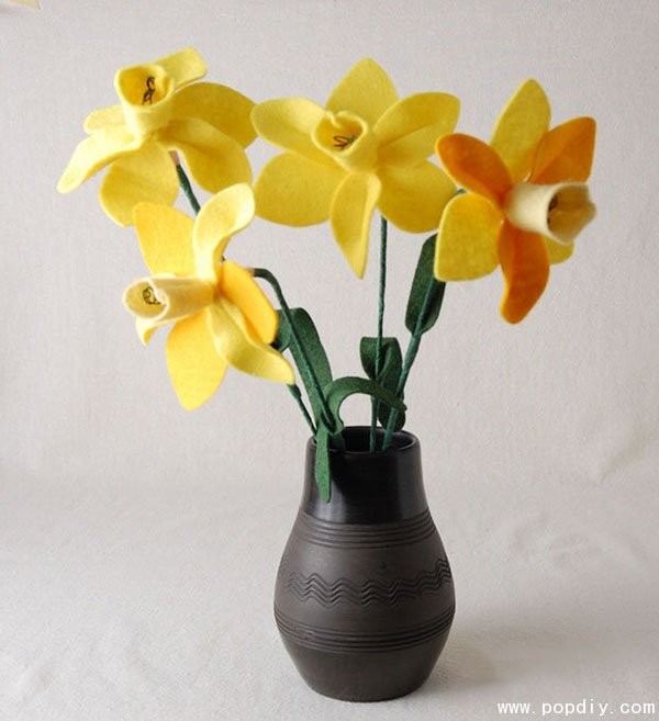 DIY creative fabric art handmade beautiful simulated wool felt daffodils