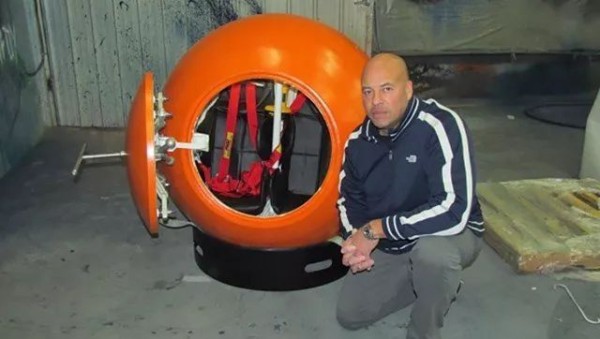 A foreign uncle invented the escape capsule, a life-saving artifact in disasters, priced at 100,000