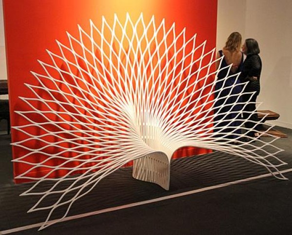 Domineering Peacock Chair