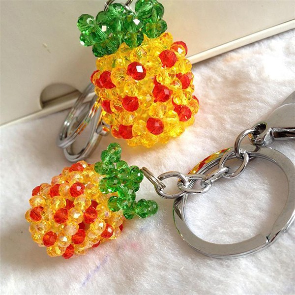 Appreciation of handmade DIY beautiful and delicious beaded pineapple pendant products