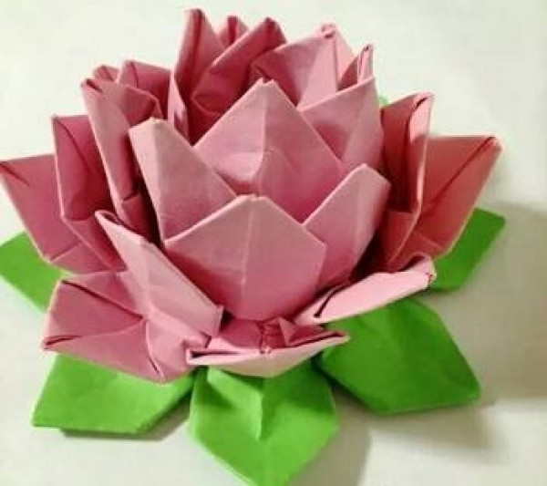 Three-dimensional origami lotus tutorial