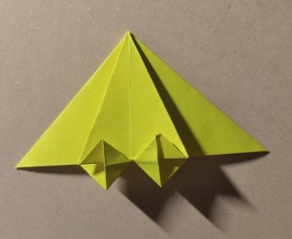 Creative Origami Tutorial: Folding Diagram of Triangular Bookmark