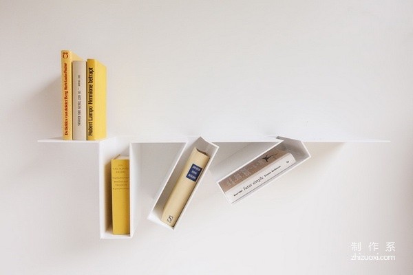 Oblique Creative Bookshelf with Simple Style