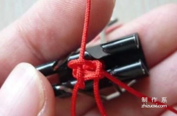 How to make a simple and beautiful bracelet from a rope