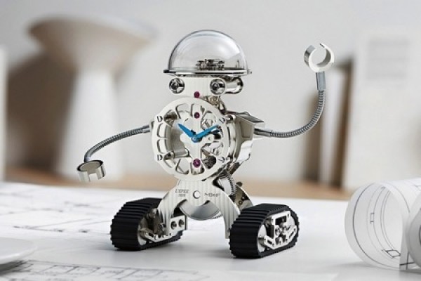 MB&F Tank Robot Clock Sherman