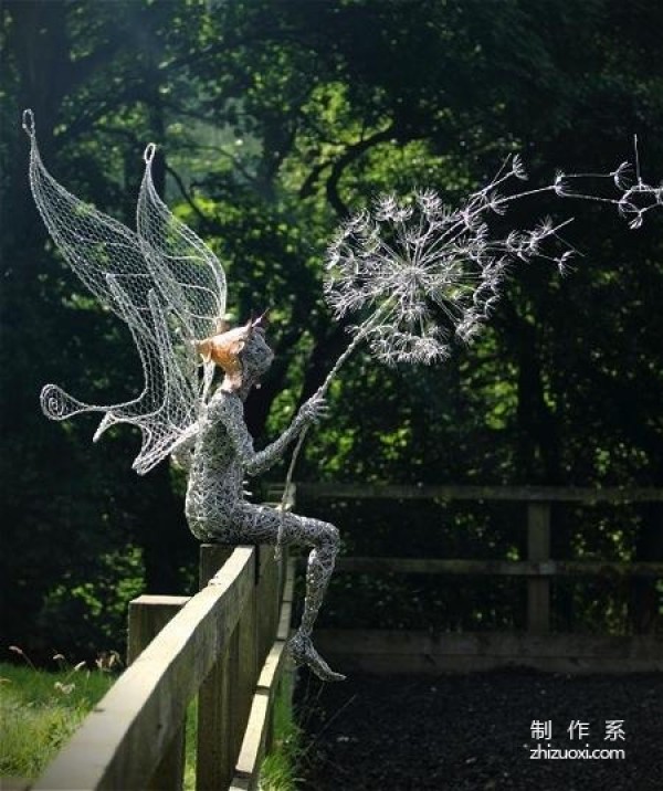 Exquisite wire art sculpture