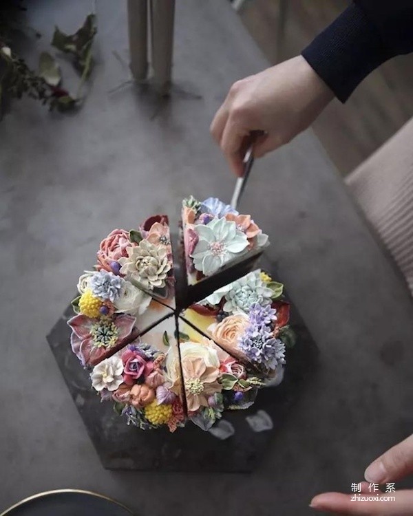 Turn the buttercream cake into a flower arrangement art, are you willing to eat it?