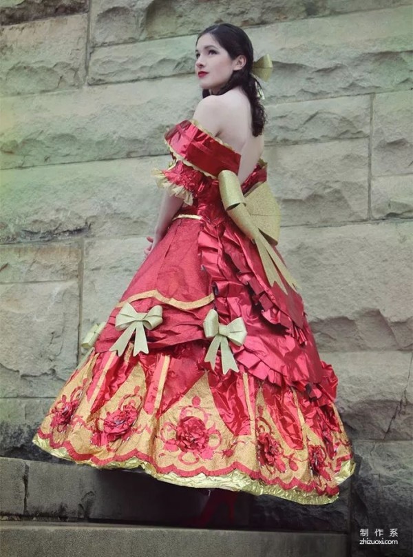 Princess dress made of wrapping paper - repurposed old items