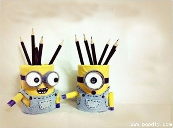 DIY creative handmade cloth art minion pen holder