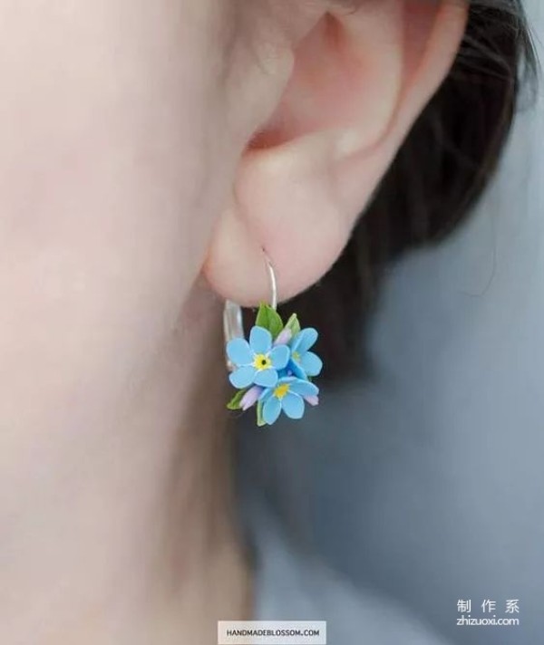 Polymer clay jewelry is less than one centimeter, but it has won the hearts of countless women