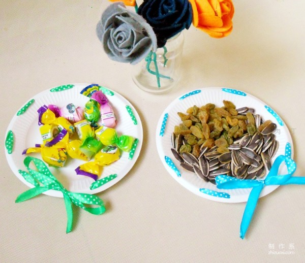 How to make a beautiful candy plate decorated with disposable paper plates