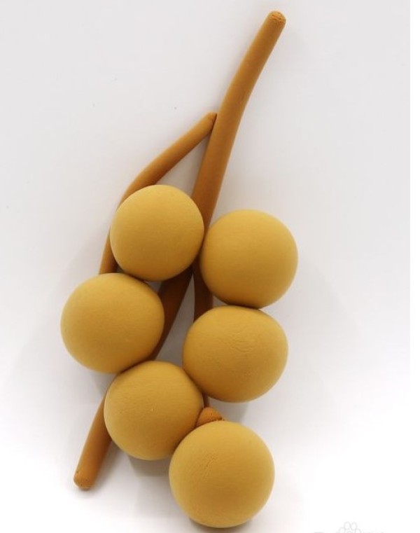 Ultra-light clay handicraft tutorial Clay fruit longan illustration