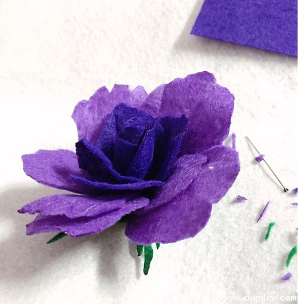 Handmade creative DIY production of noble purple charming fabric flowers