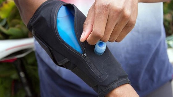 Wetsleeves wrist-worn water bottle frees your hands