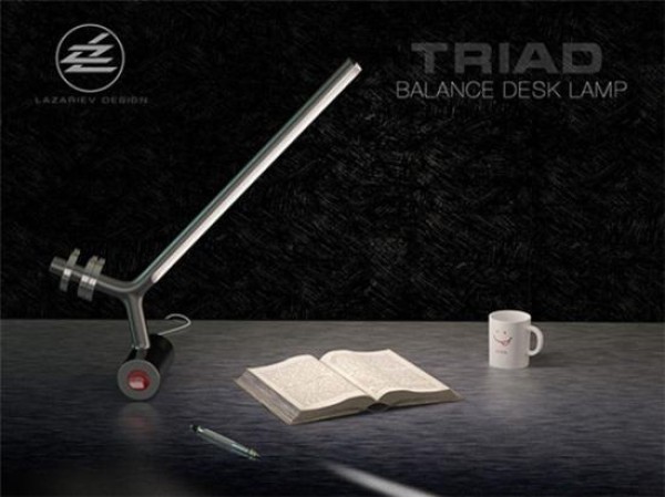 Elegant weight table lamp