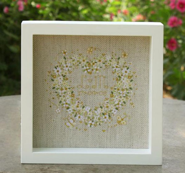 Cross-stitch bead embroidery wedding anniversary gift green heart-shaped photo frame product appreciation