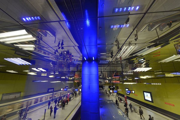 Europes artistic subway stations (1)