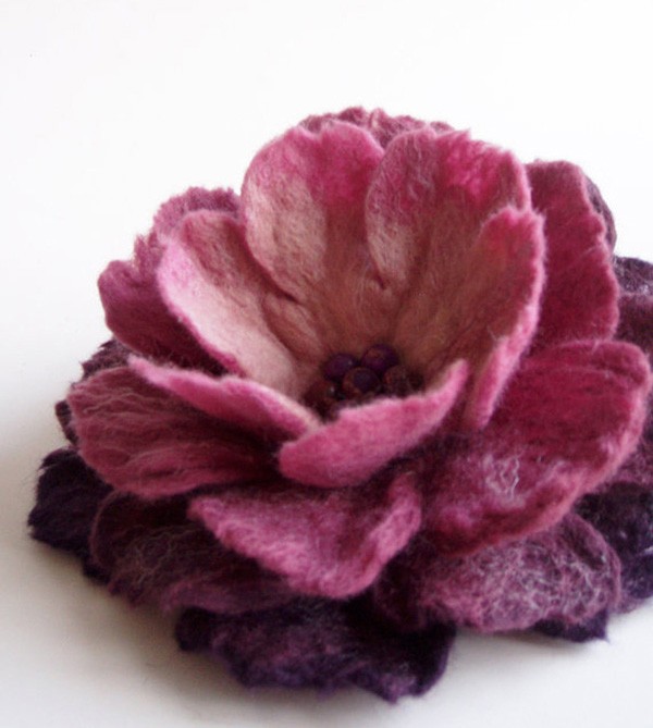 DIY wool felt handmade creativity blooming peony flowers appreciation