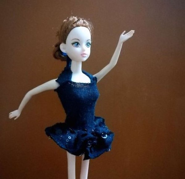 Tutorial on how to make a Barbie doll ballet costume with your own hands