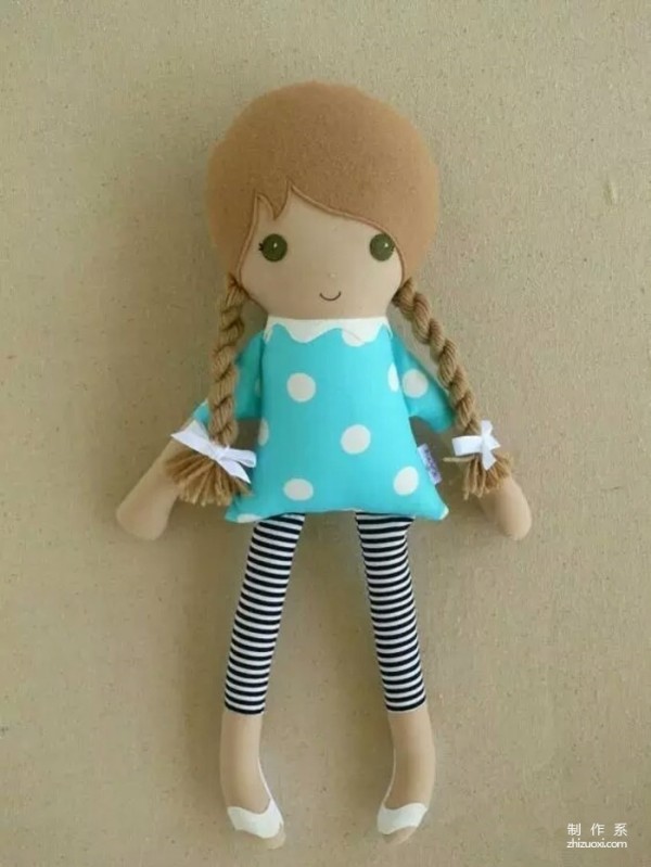 These dolls are so cute and easy to make. A guide to sewing doll stitches is included.