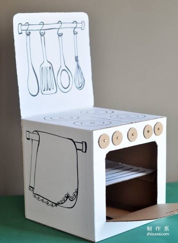 The express box is wonderfully reused and you can DIY toys with your children!