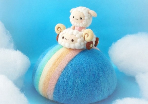 DIY wool felt to make different vehicles for animals