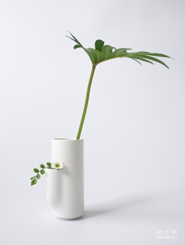 Vase with extra branches