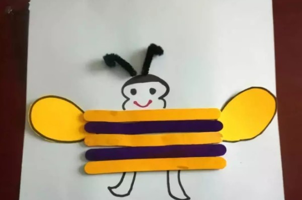 Illustrated tutorial for making popsicle sticks with little bees