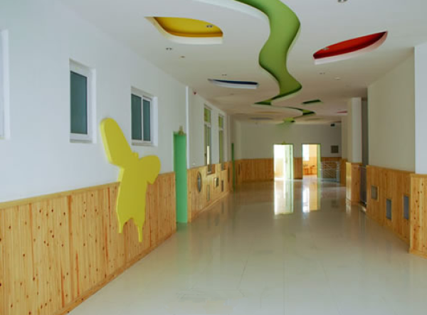 Complete DIY method for decorating kindergarten corridors