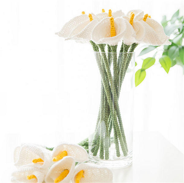 Appreciation of calla lily bouquet made by purely handmade DIY yarn knitting