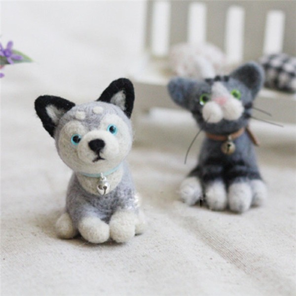 Cute and cute handmade wool felt DIY husky gray cat mobile phone chain