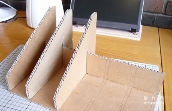 DIY super practical laptop cooling rack from waste cartons and corrugated paper~environmental protection and money saving