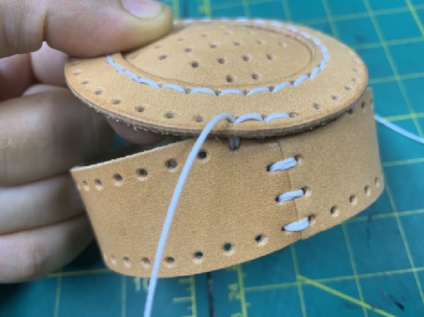 A must-have needle insert for leather friends, production steps/drawings