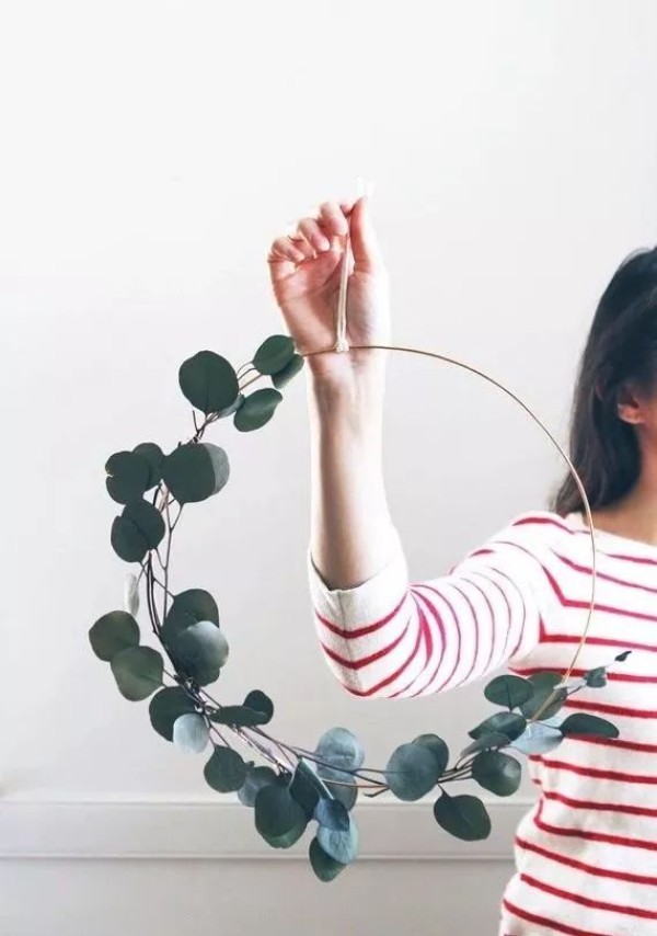 How to make a plant garland from wire