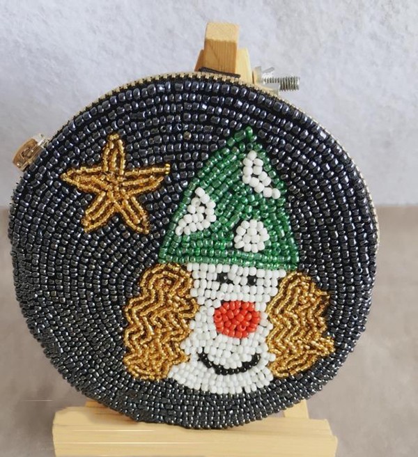 Beaded handmade DIY clown pattern round coin purse