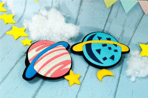 Colorful planet handmade non-woven DIY couple key bag