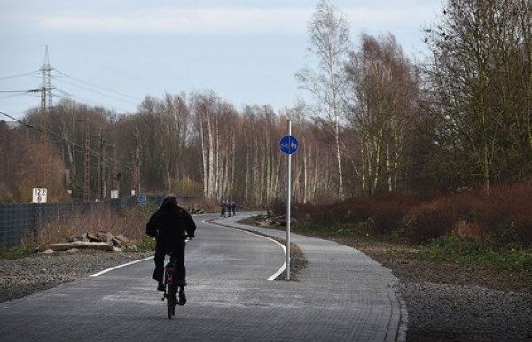 Germany builds 100 kilometers of dedicated bicycle highway