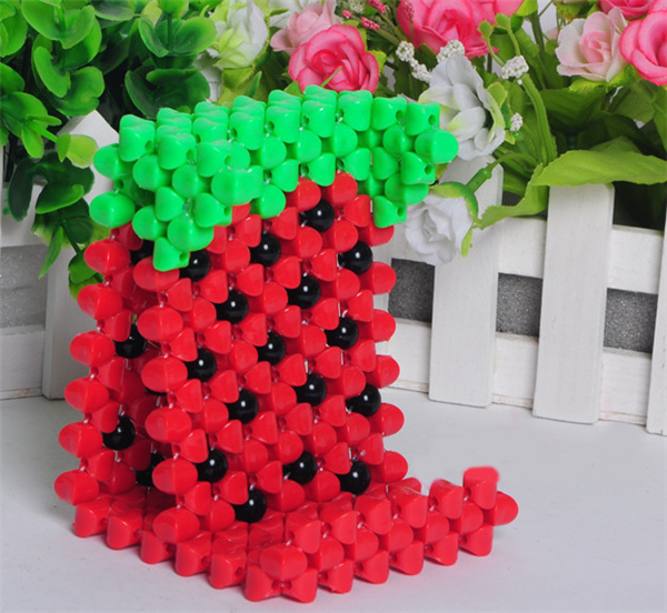 Handmade beaded weaving DIY personalized and creative mobile phone holder