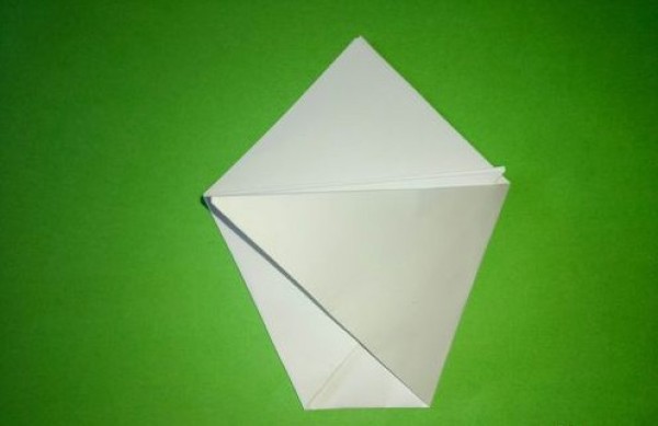 How to fold a paper cup, simple crafts for children, how to fold a paper cup