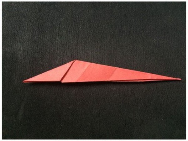 Simple origami for children - tutorial on making a little snake