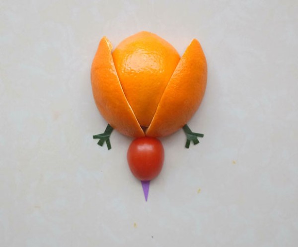 Tutorial on how to make a chicken from oranges