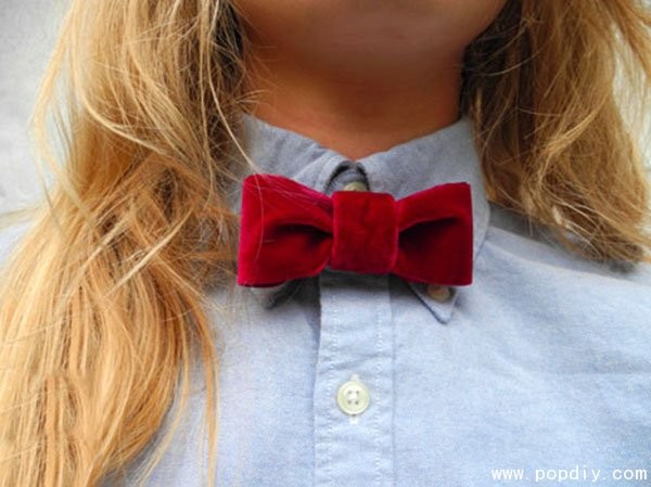 Handmade fabric DIY creative production of British style velvet bow tie