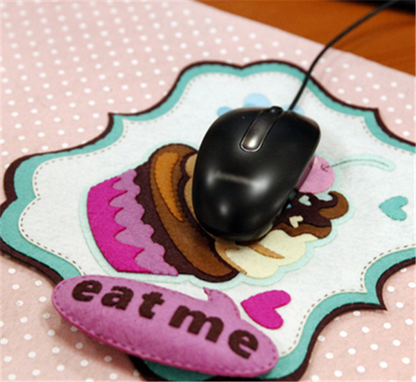 Non-woven DIY handmade fabric romantic ice cream wrist mouse pad