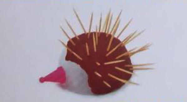 Tutorial on how to make cute little hedgehogs with toothpicks