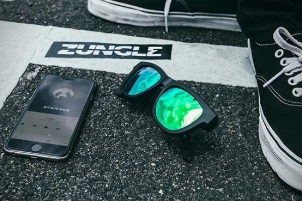 Zungle sunglasses have bone conduction technology and can listen to music and make calls